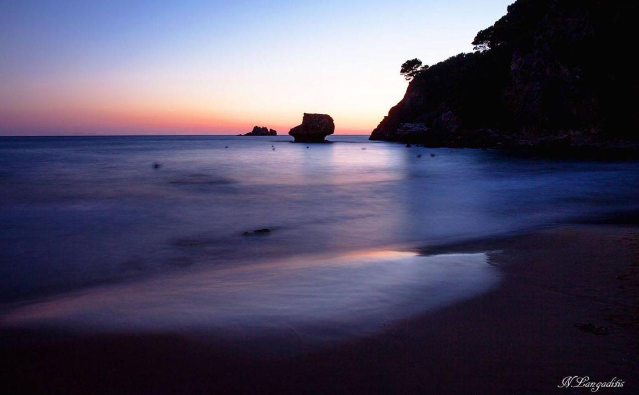 Yaliskari Beach 佩雷卡斯 外观 照片